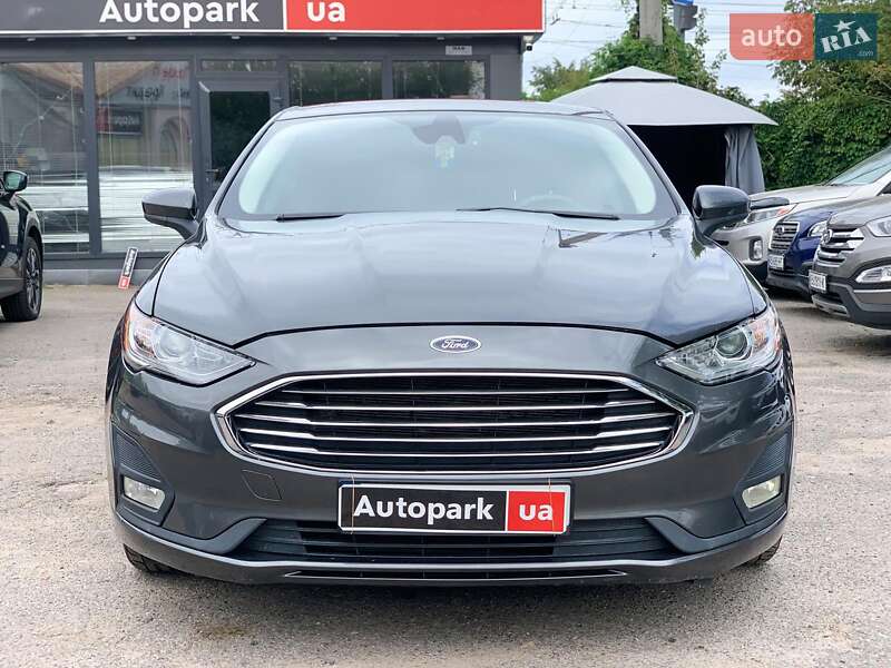 Седан Ford Fusion 2018 в Виннице