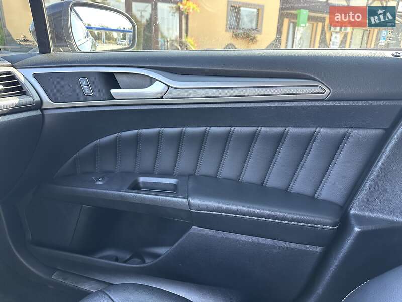 Седан Ford Fusion 2019 в Хмельницком