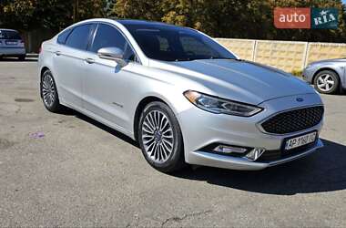 Седан Ford Fusion 2017 в 