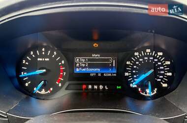 Седан Ford Fusion 2019 в 