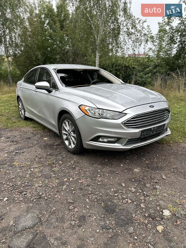 Седан Ford Fusion 2016 в Ровно