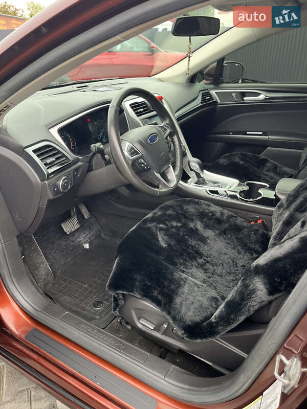 Седан Ford Fusion 2015 в Хмельницькому