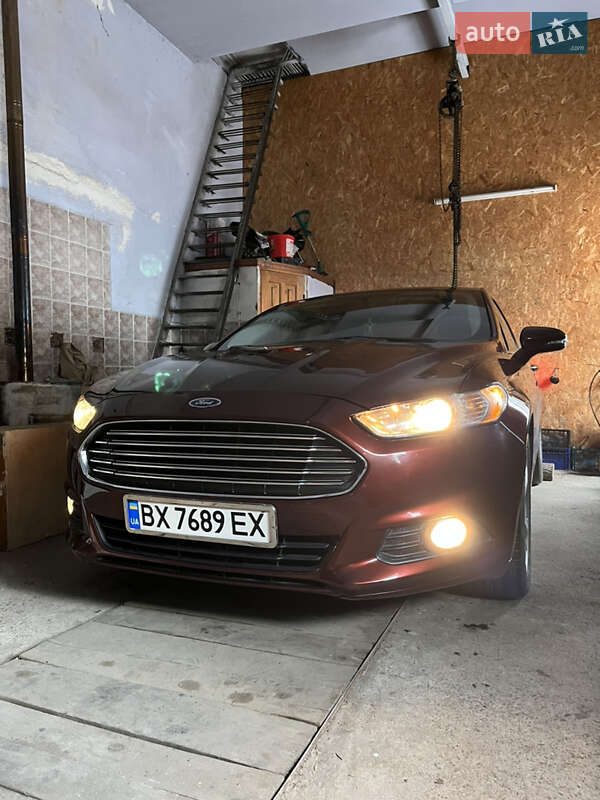 Седан Ford Fusion 2015 в Хмельницькому