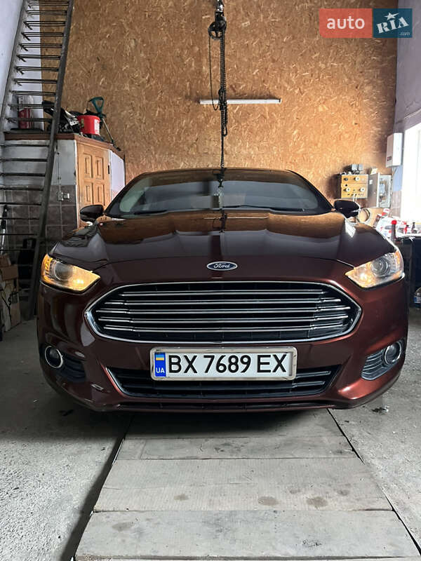 Седан Ford Fusion 2015 в Хмельницькому