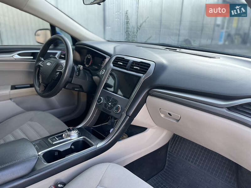 Седан Ford Fusion 2016 в Вінниці фото 16 Седан Ford Fusion 2016 в Вінниці