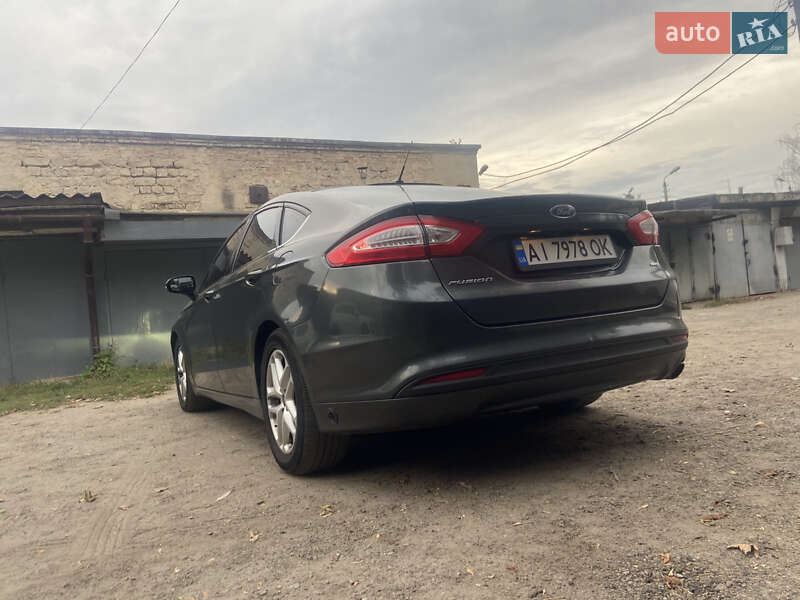 Седан Ford Fusion 2015 в Броварах