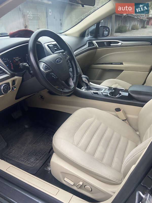 Седан Ford Fusion 2015 в Броварах