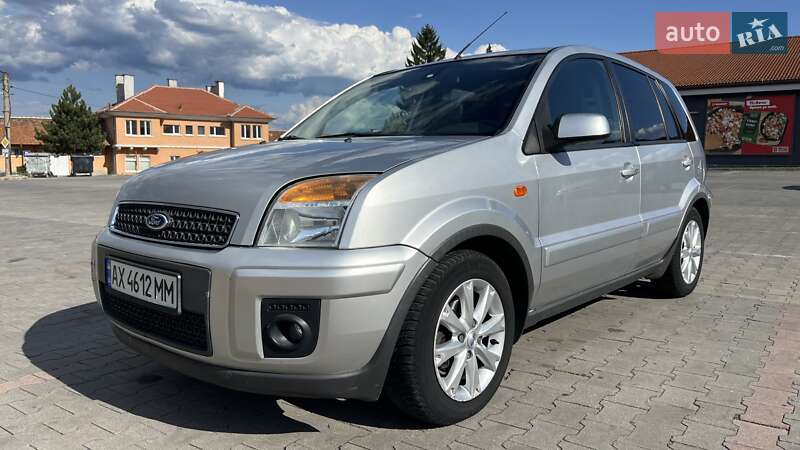 Хетчбек Ford Fusion 2008 в 