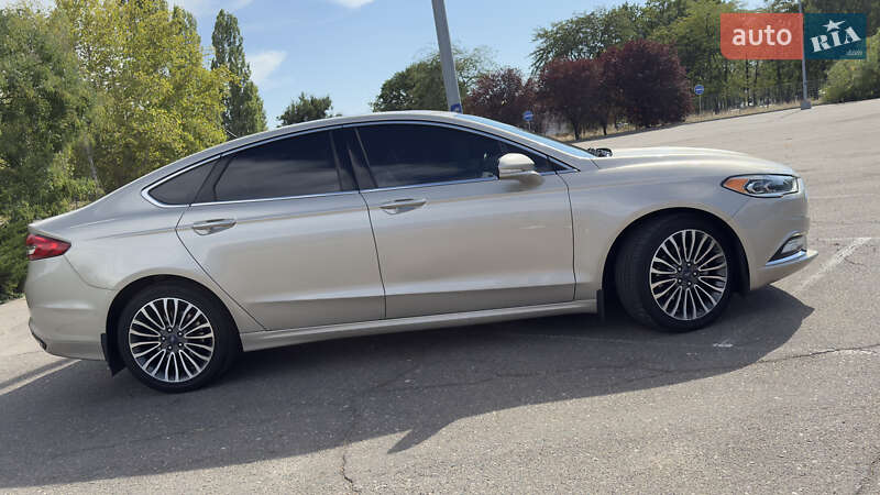 Седан Ford Fusion 2017 в Миколаєві