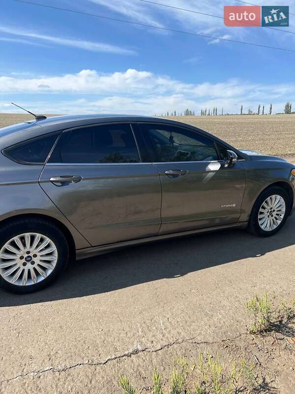 Седан Ford Fusion 2013 в Доманівці