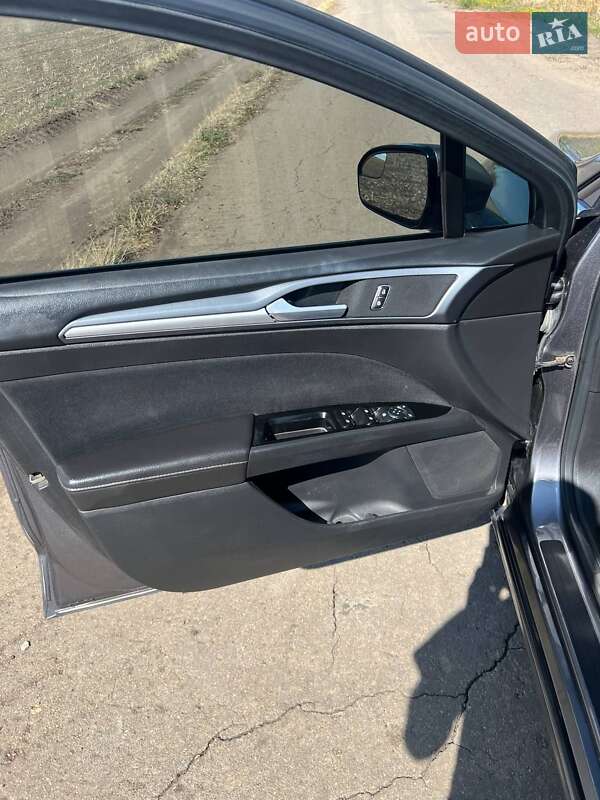 Седан Ford Fusion 2013 в Доманівці