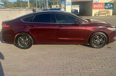 Седан Ford Fusion 2018 в 