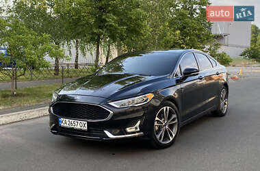Седан Ford Fusion 2018 в Києві