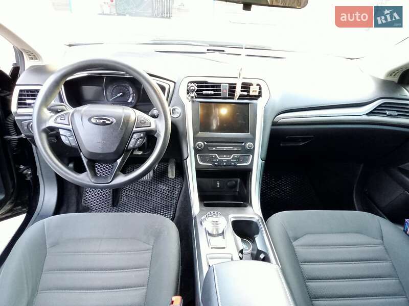 Седан Ford Fusion 2016 в Киеве фото 14 Седан Ford Fusion 2016 в Киеве