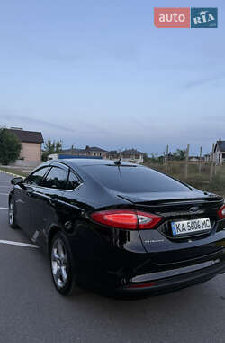 Седан Ford Fusion 2016 в Києві