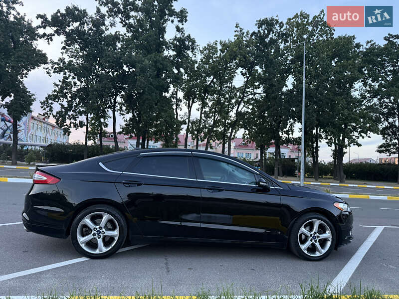 Седан Ford Fusion 2016 в Киеве фото 5 Седан Ford Fusion 2016 в Киеве