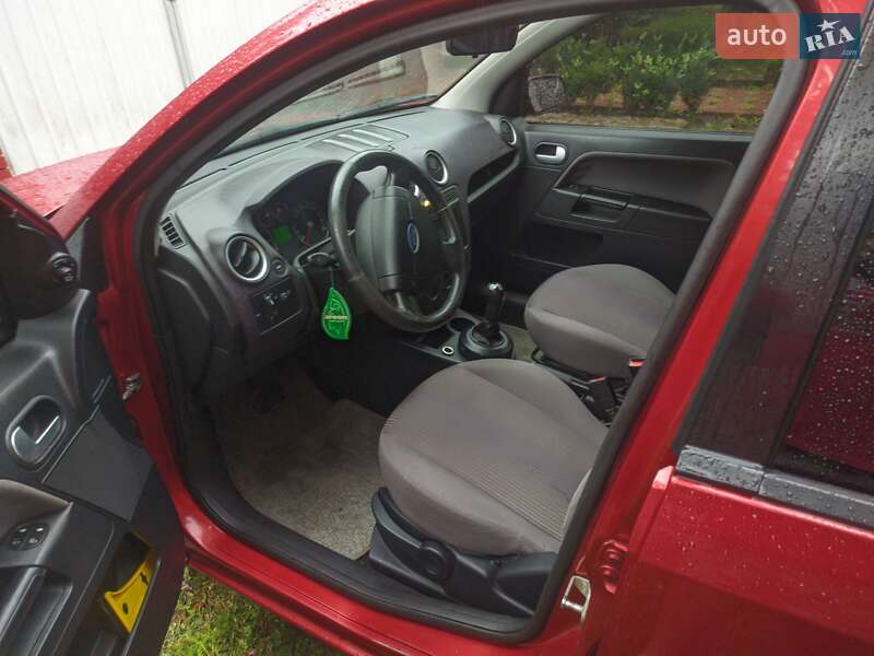 Хэтчбек Ford Fusion 2007 в Виннице