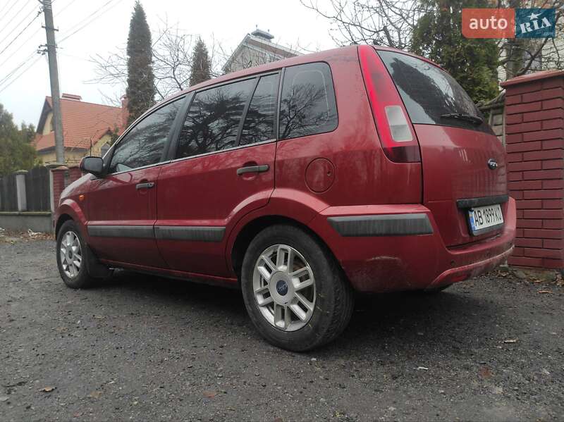 Хэтчбек Ford Fusion 2007 в Виннице