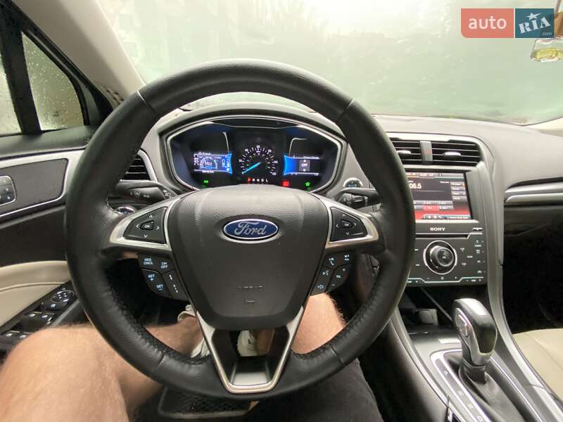 Седан Ford Fusion 2014 в Киеве