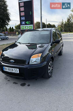 Хэтчбек Ford Fusion 2006 в 