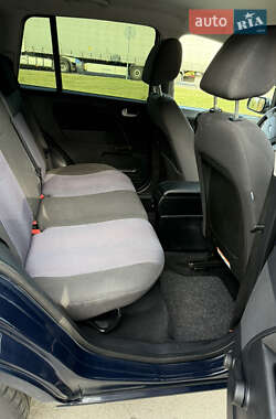 Хэтчбек Ford Fusion 2006 в 