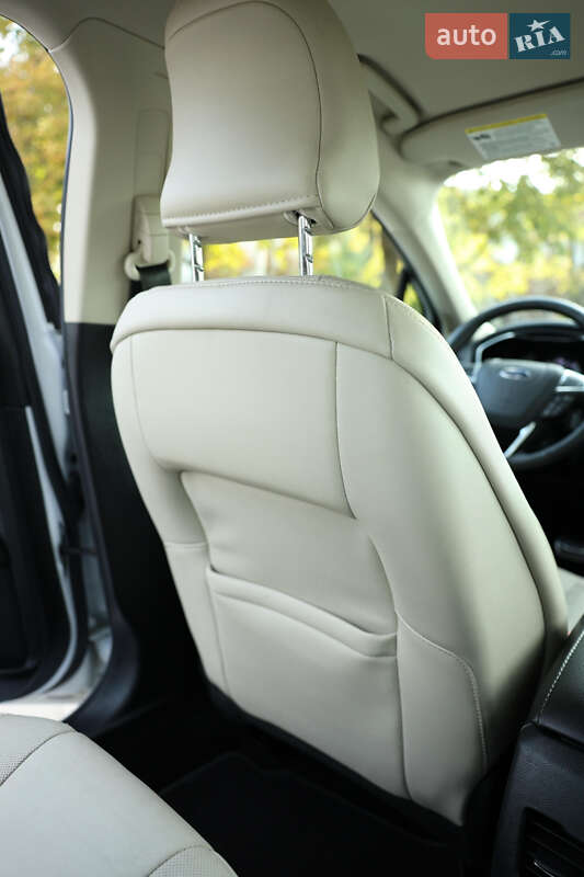 Седан Ford Fusion 2016 в Дніпрі