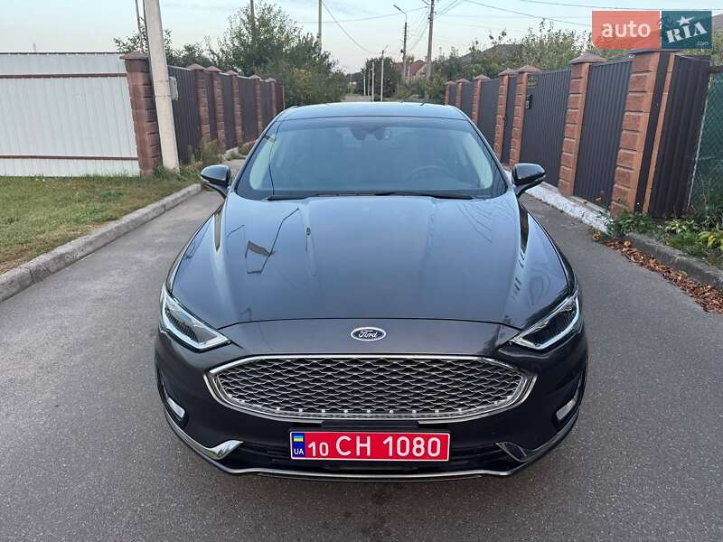 Ford Fusion 2019