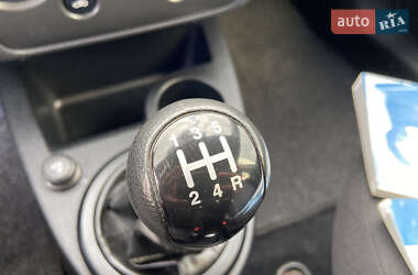 Хетчбек Ford Fusion 2005 в 