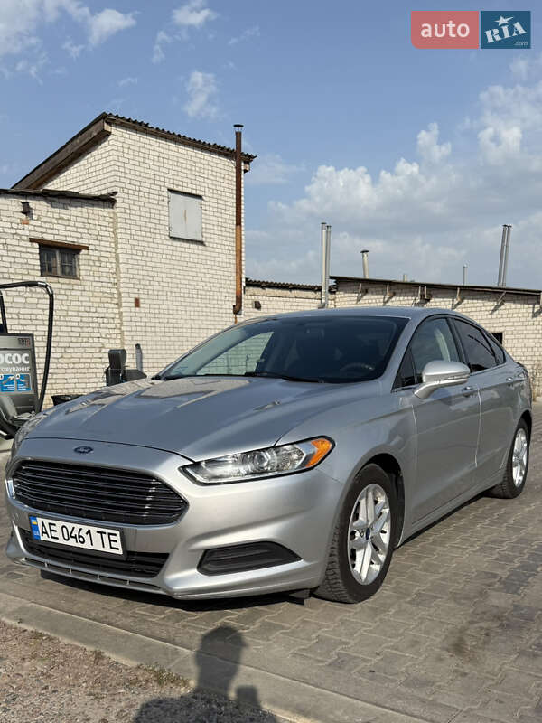 Седан Ford Fusion 2015 в Житомире