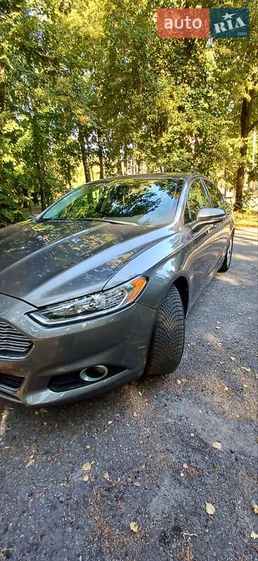 Седан Ford Fusion 2014 в Боярці
