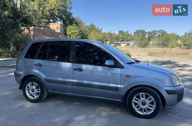 Хэтчбек Ford Fusion 2007 в 