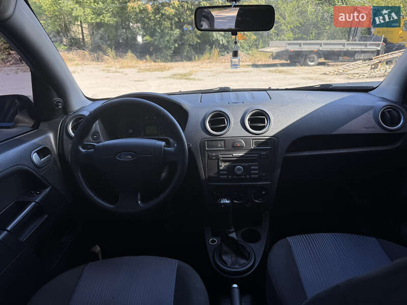 Хэтчбек Ford Fusion 2007 в Днепре