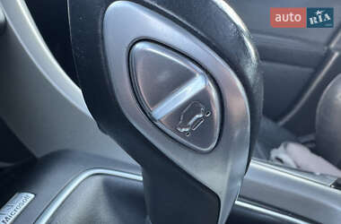 Седан Ford Fusion 2013 в 