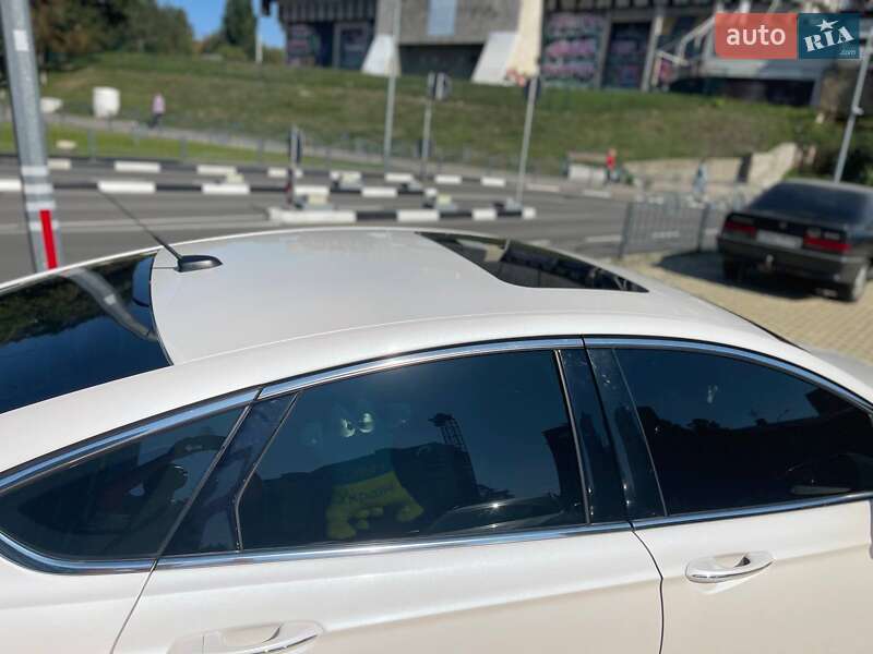 Седан Ford Fusion 2019 в Харкові