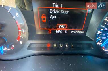 Седан Ford Fusion 2017 в 