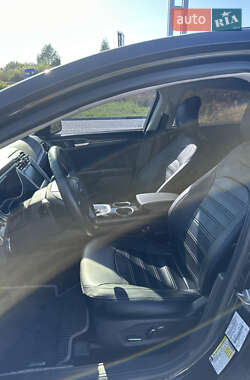Седан Ford Fusion 2013 в 