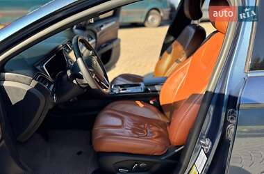 Седан Ford Fusion 2018 в 
