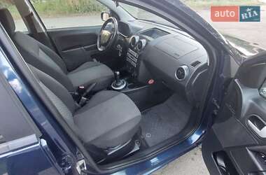 Хетчбек Ford Fusion 2004 в 