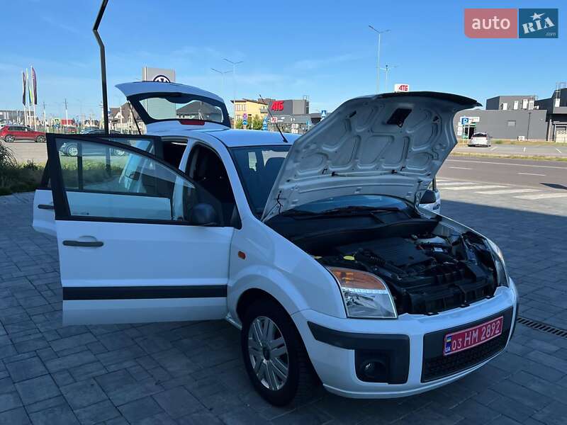 Хэтчбек Ford Fusion 2009 в Киеве фото 78 Хэтчбек Ford Fusion 2009 в Киеве