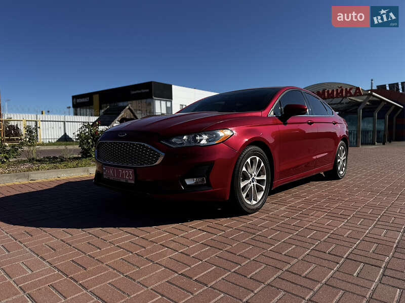 Седан Ford Fusion 2020 в Полтаві
