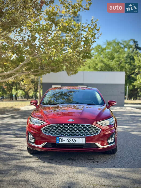 Седан Ford Fusion 2019 в Одессе