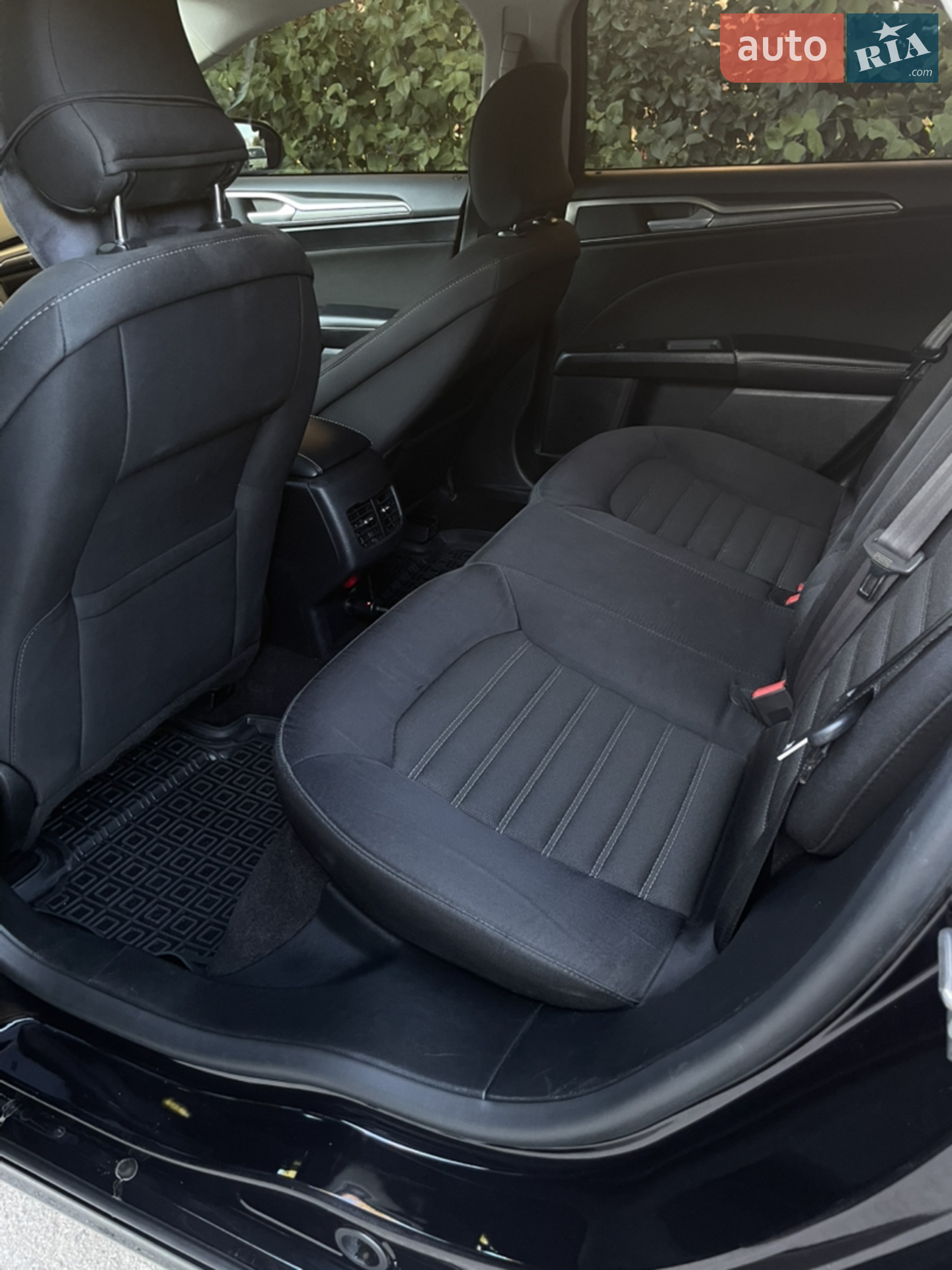 2019 Ford Fusion - мініатюра 38