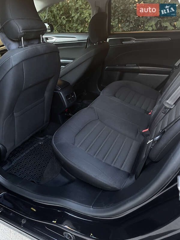 Седан Ford Fusion 2019 в Житомире