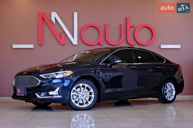 Ford Fusion 2020