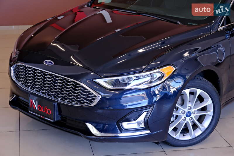 Седан Ford Fusion 2020 в Одесі