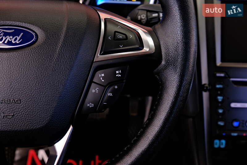 Седан Ford Fusion 2020 в Одесі