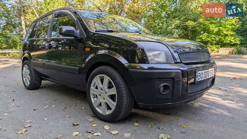 Хэтчбек Ford Fusion 2008 в Тернополе