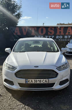Седан Ford Fusion 2015 в Киеве