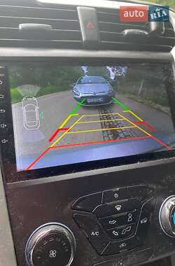 Седан Ford Fusion 2014 в 