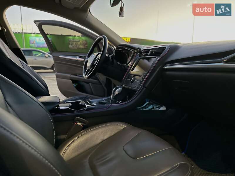 Седан Ford Fusion 2016 в Киеве